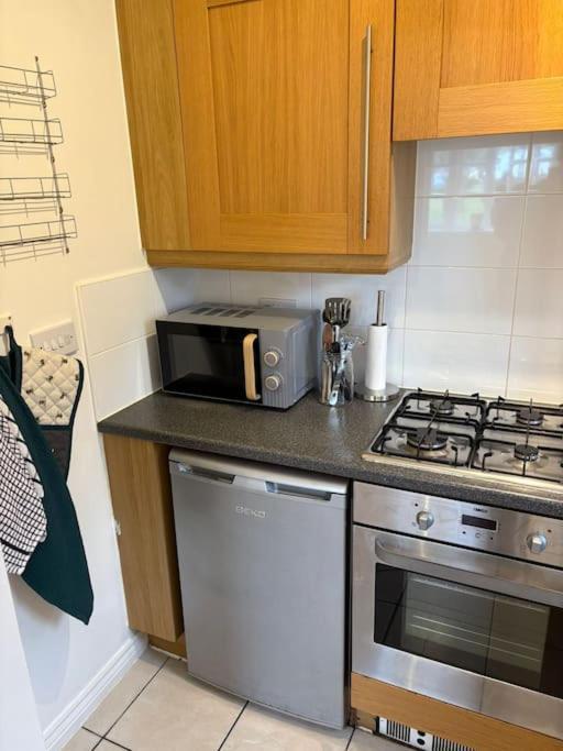Апартаменты Newly Refurbished Flat In Kings Heath Бирмингем Экстерьер фото